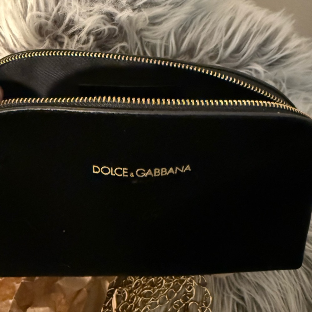 Dolce & Gabbana Black Pouch with Gold Zipper - Picture 6 of 12